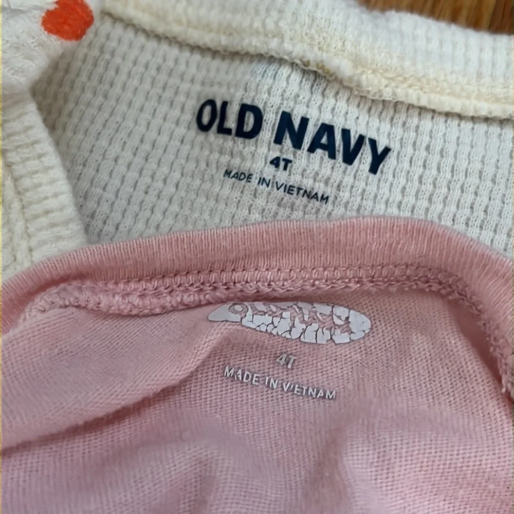Lot of 2 Old Navy Long Sleeve Shirts Waffle Thermal Heart Print and Light Pink